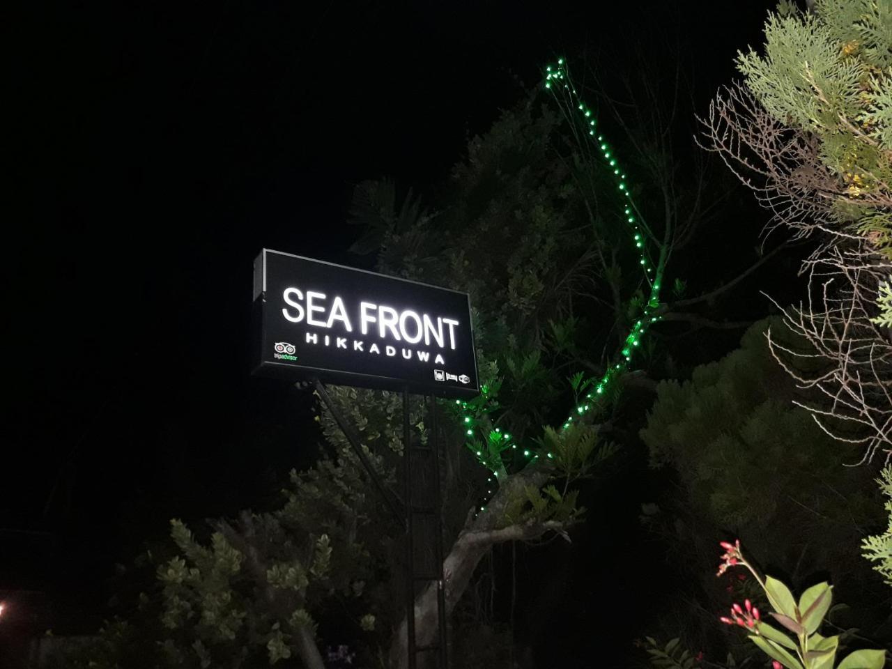 Ferienwohnung Sea Front Hikkaduwa Exterior foto
